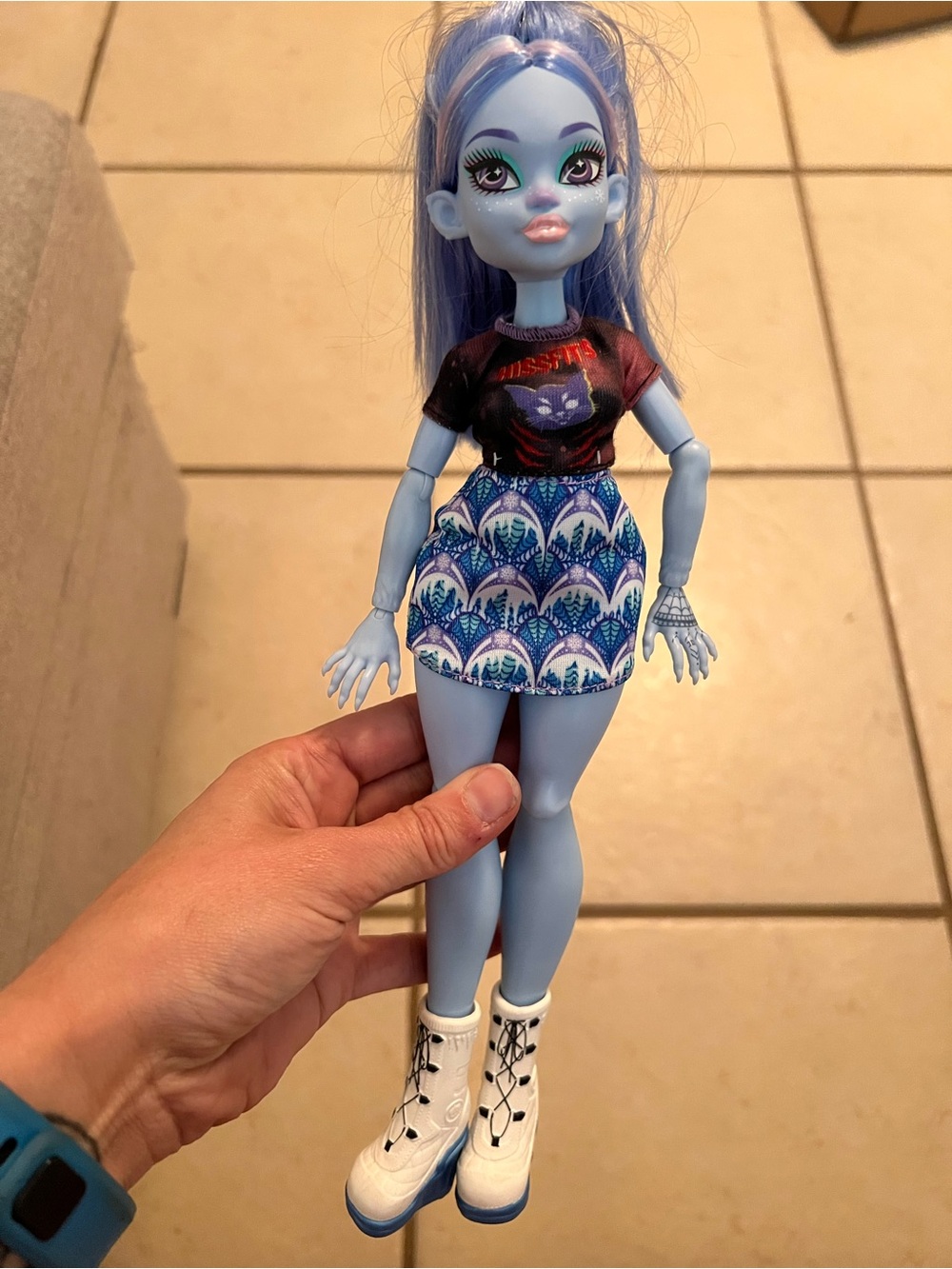 Abbey Fearbook G3, comes with accessories